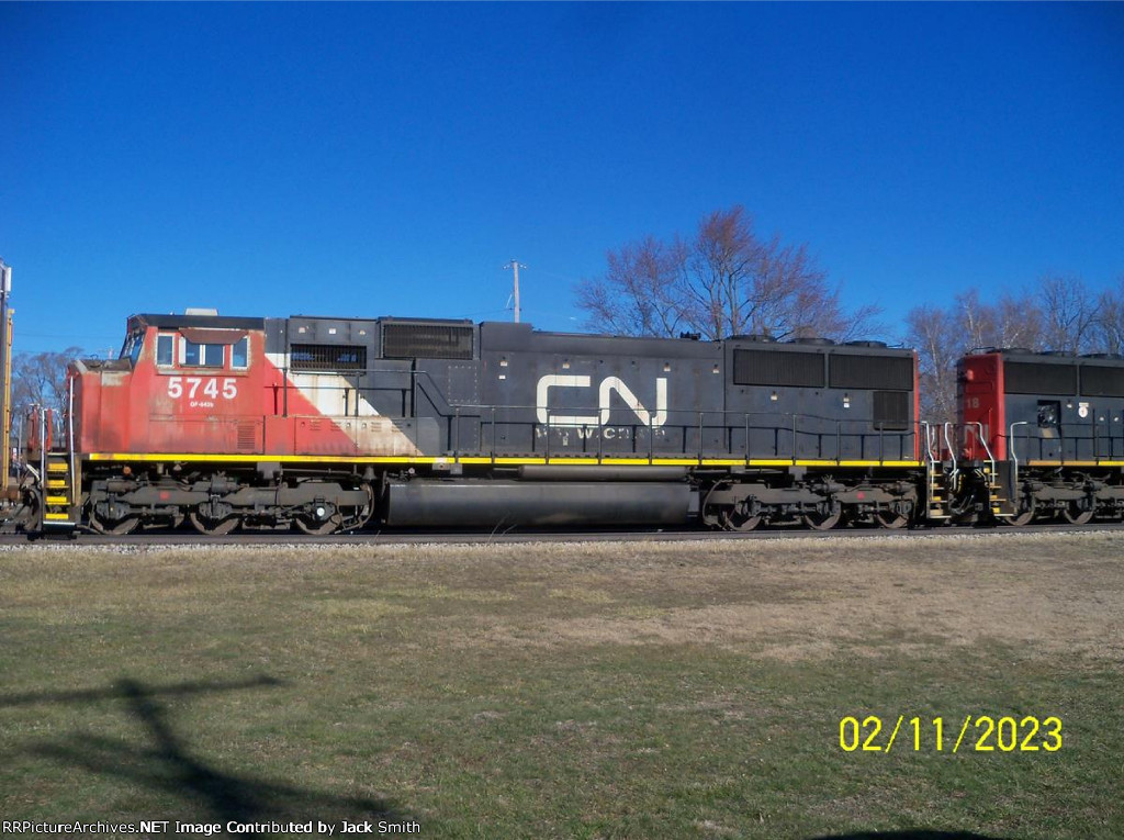 CN 5745